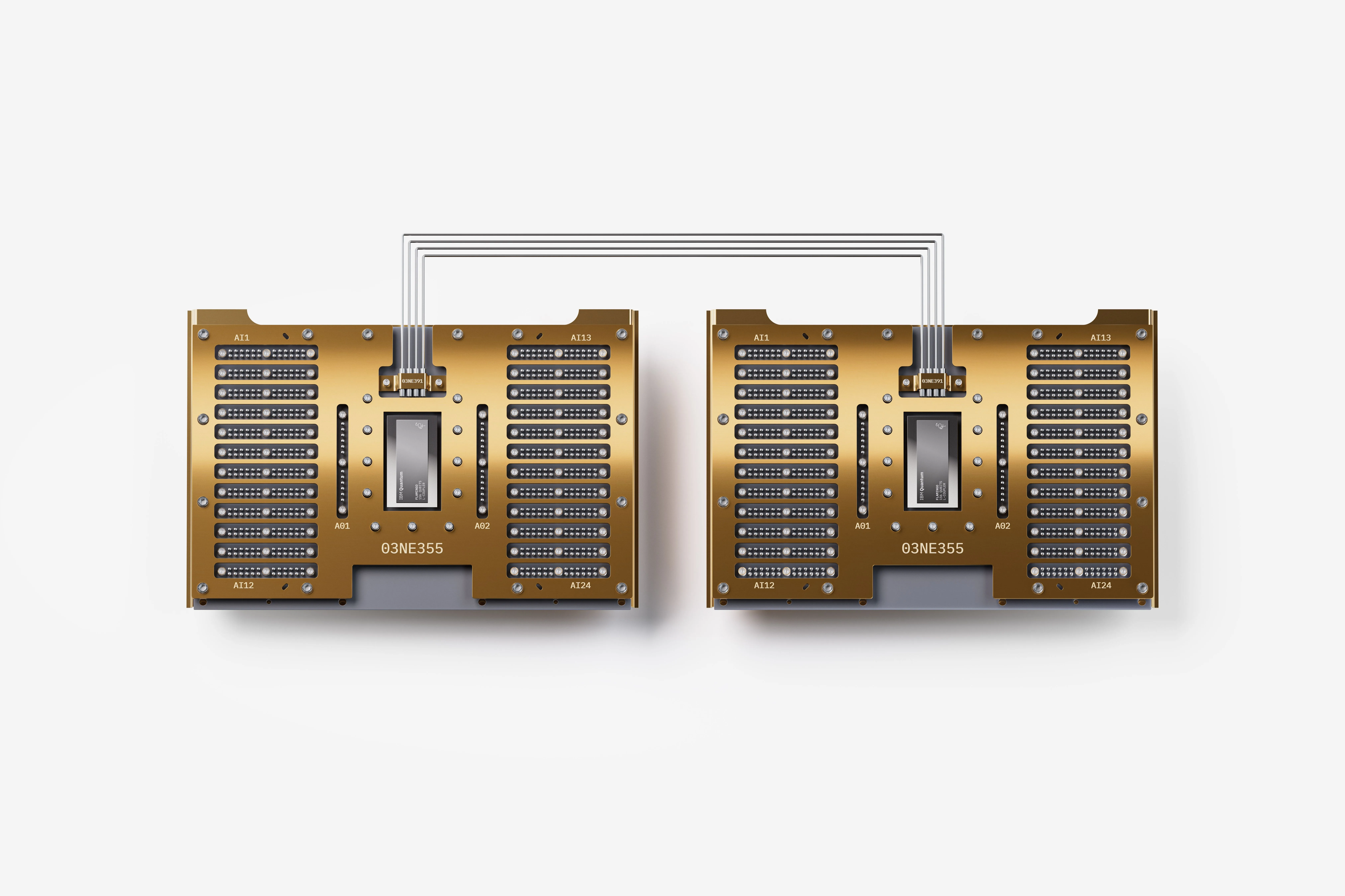 兩片金色電路板模組