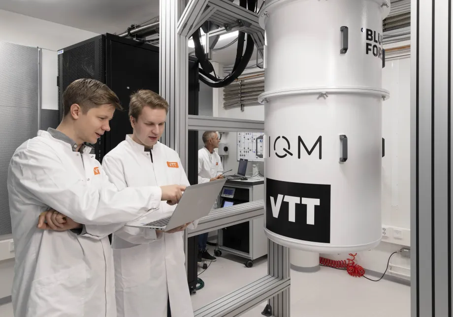 Lab researchers collaborating