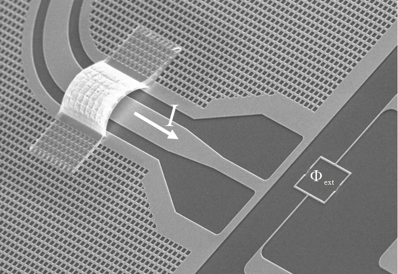 SEM image of a SQUID loop next to an on-chip flux-bias line